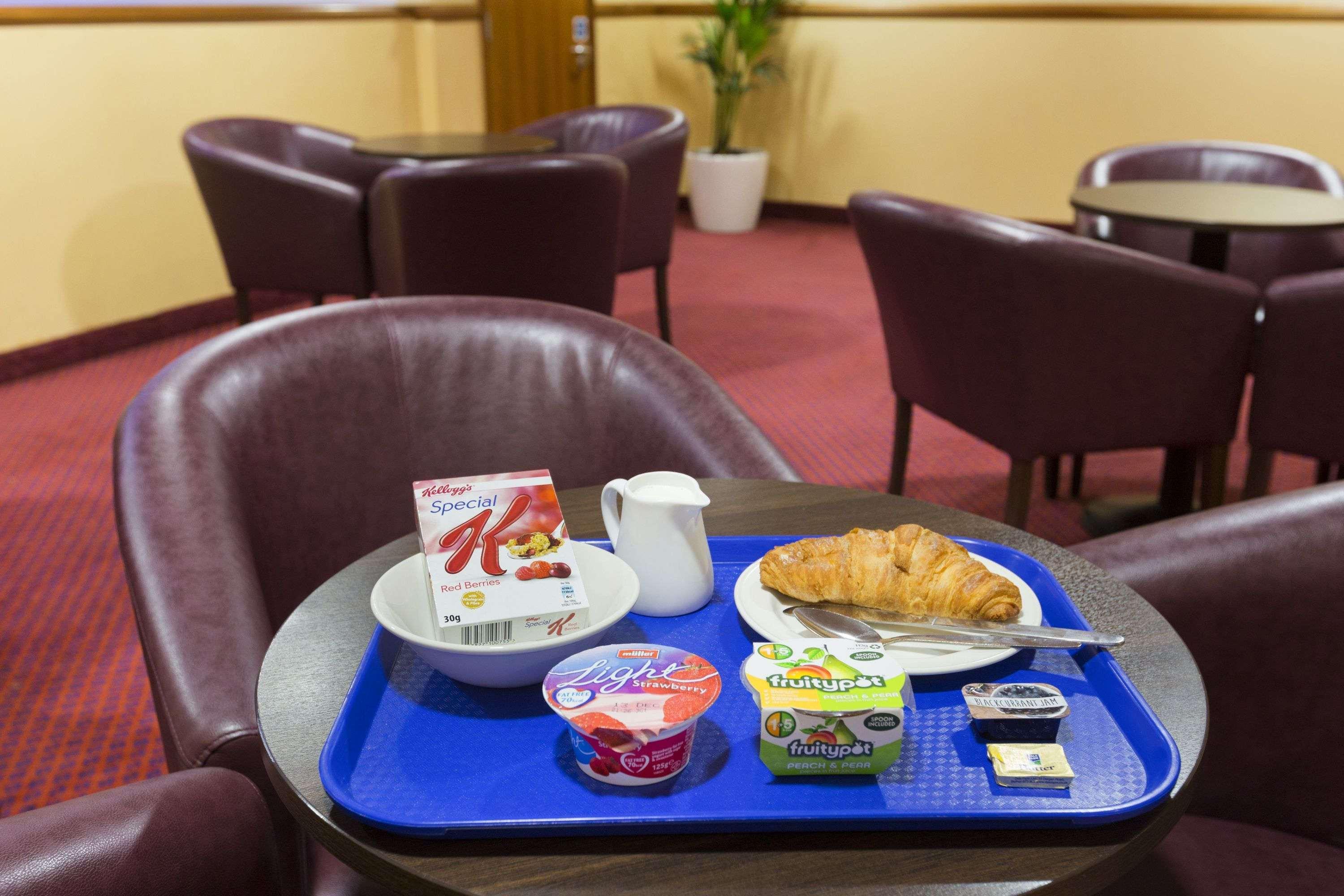 Hotel Days Stevenage North Baldock